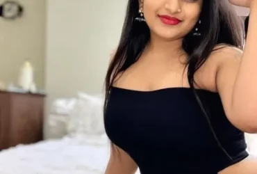 call girls in  malaviya nagar delhi 7065501582