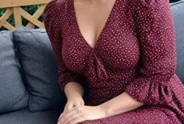 Call Girls In Gulmohar Park ☎️ ( 8447074457 ) Delhi Women Seeking Men Dating Service
