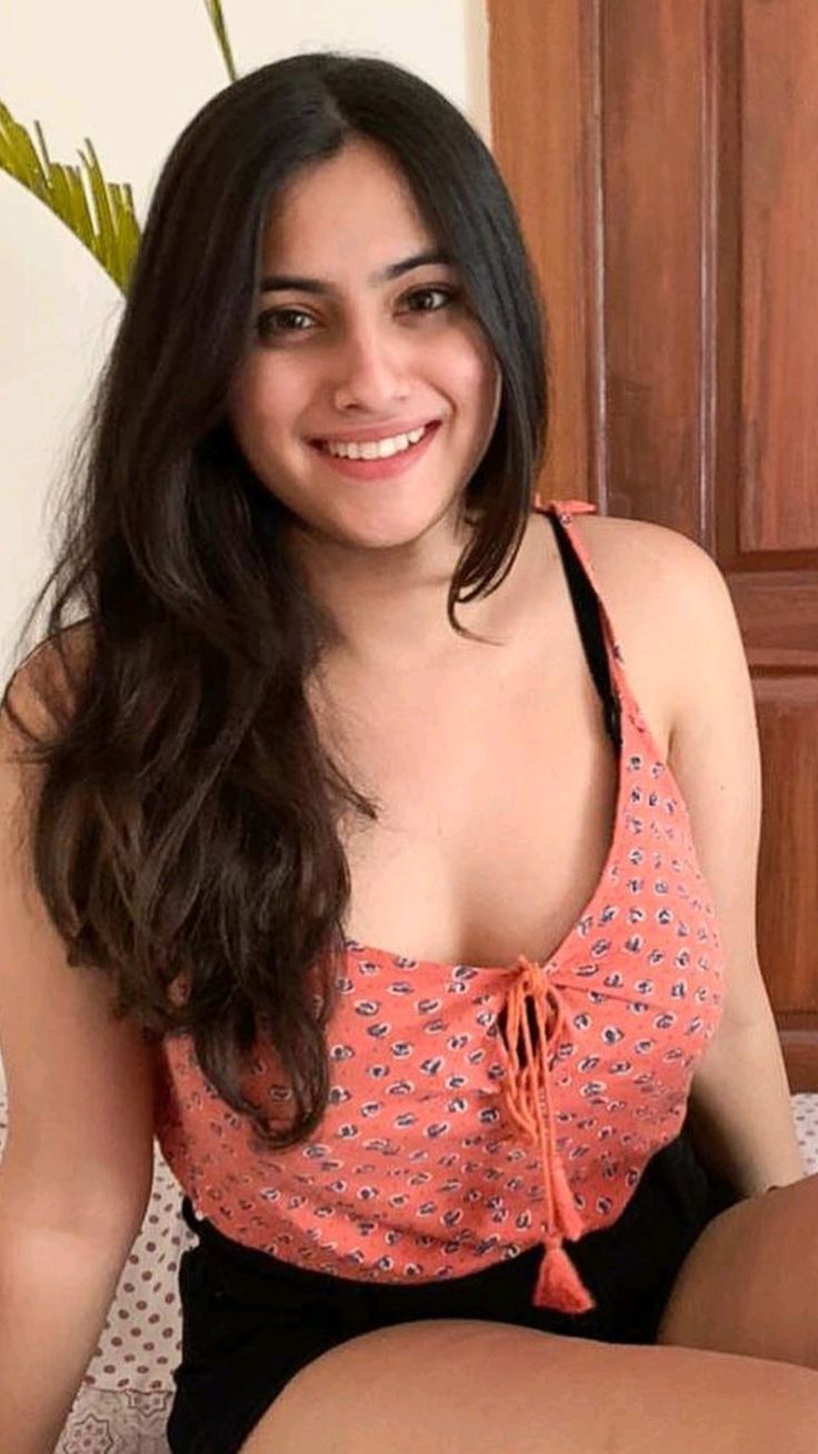 Low Rate – 9999485385, Call Girls In Welcome Metro Delhi Call Girls