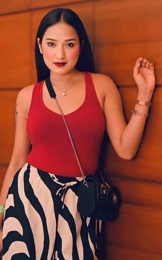 call girls in  dwaraka delhi 7065501582