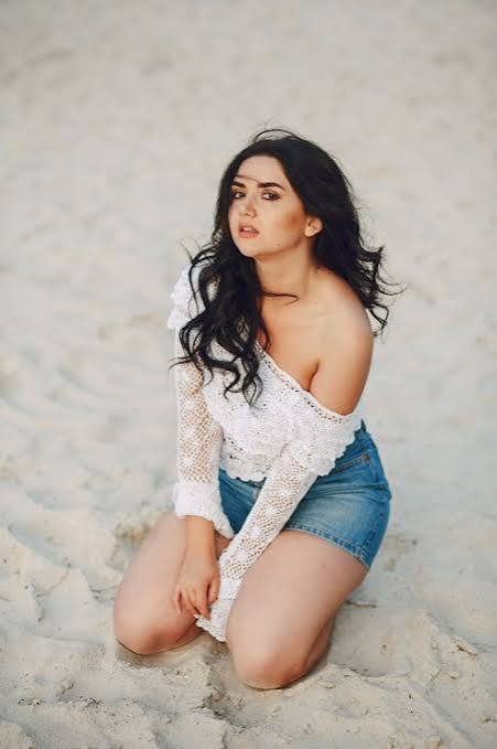 Call Girls in Ghaziabad Free Delivery 8882939993 Cash Payment –