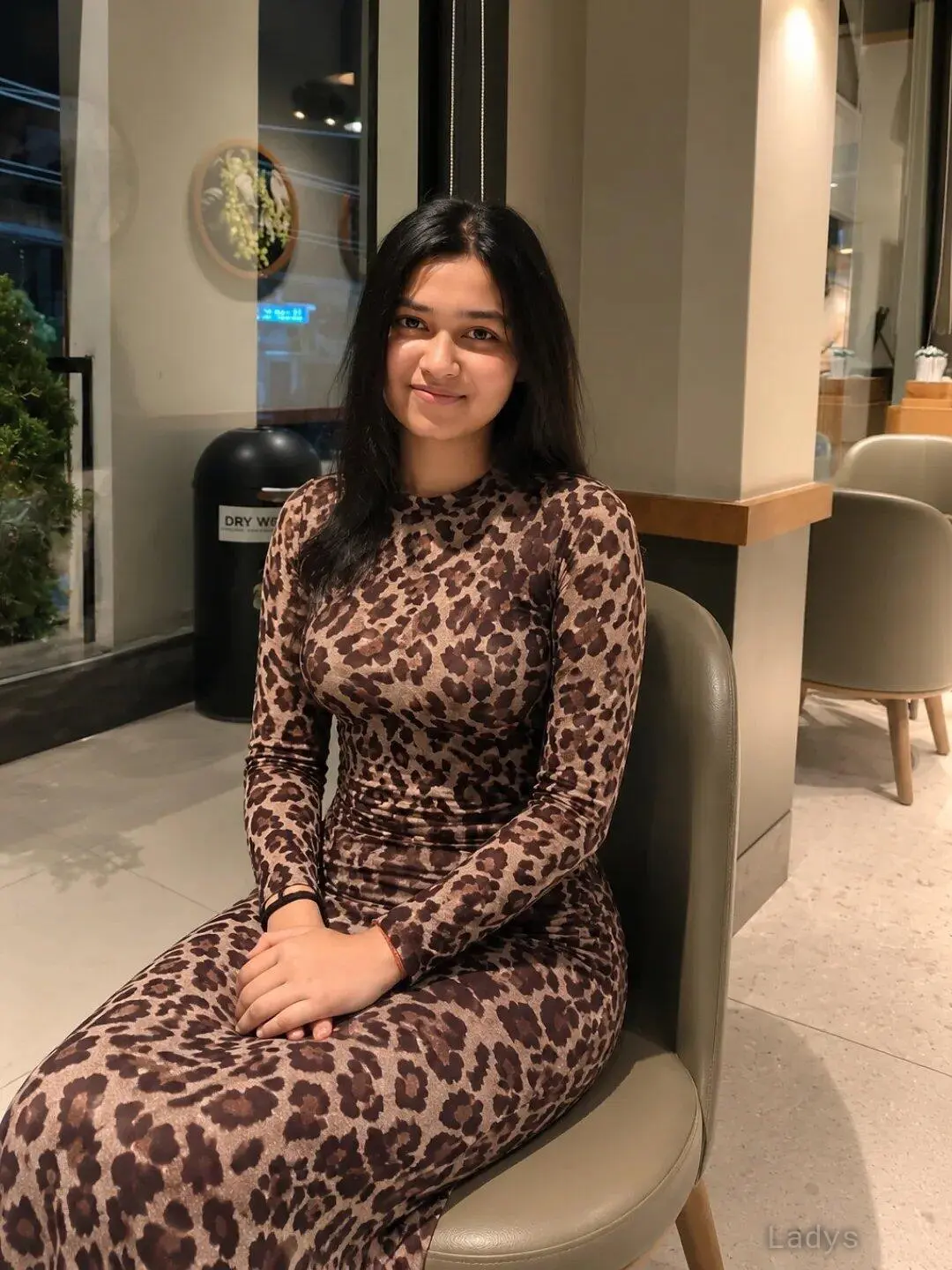 Hire VIP Escorts Near ITC Grand Central a Luxury Collection Hotel Mumbai | 24/7 Services Parel Sexy Call Girls