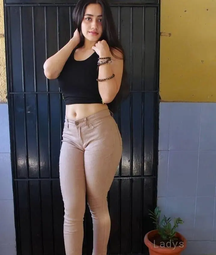 Verified Female Escorts Call Girls near Hotel ibis Mumbai Vikhroli
