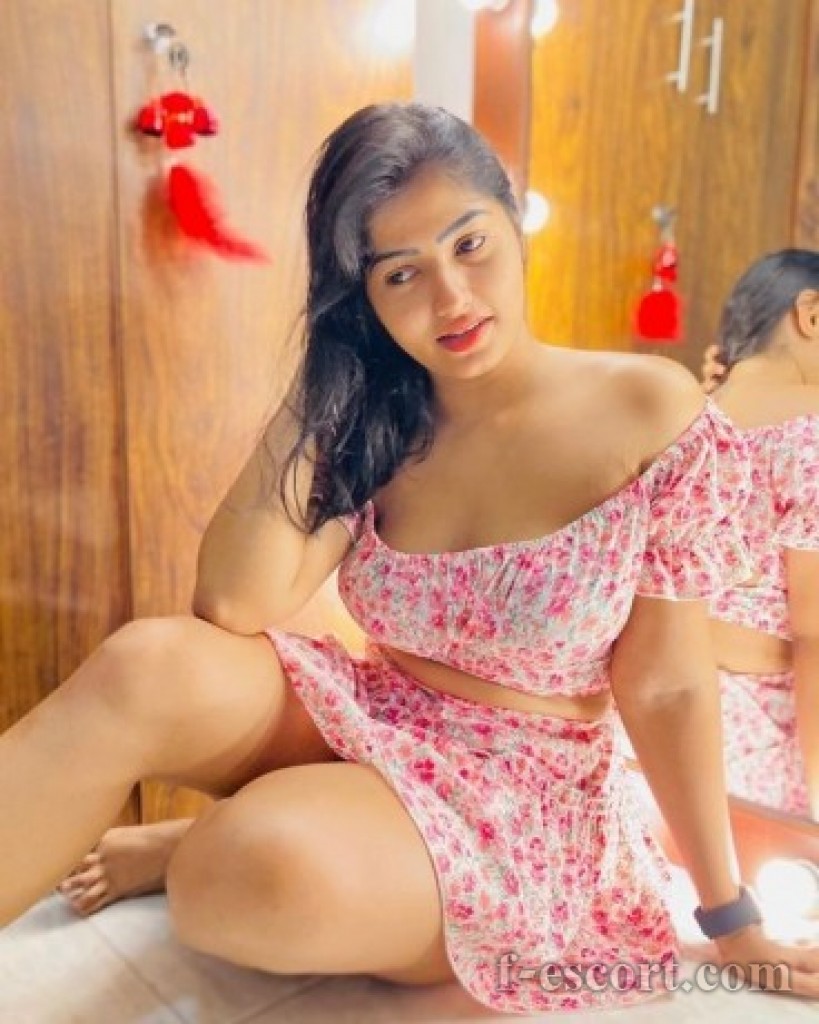 hi fi hot call girls in Gurgaon Sector 51/-9711106444