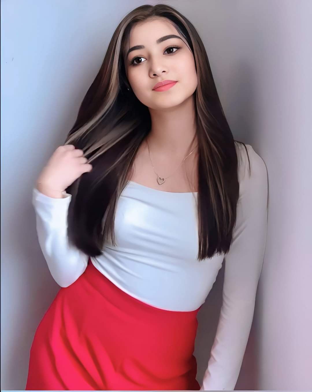 Call Girls In East of Kailash ☎️ ( 8447074457 ) Delhi Women Seeking Men Dating Service