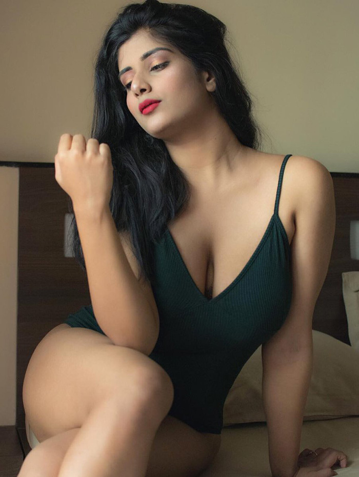 Escort Girls for Unlimited Enjoy in Hotel Lemon Tree Premier Mumbai ❤️Premium Call Girls near Andheri Marol