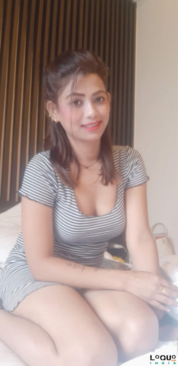 Naughty Housewife Escorts In Hotel Taj Mahal Tower  Offer call girl services in colaba