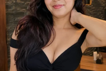 Call Girls Mukherjee Nagar 8448429160 Escort Service New Delhi