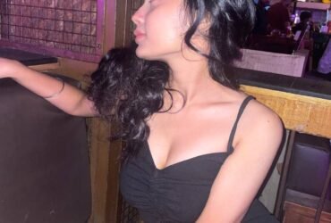 VIP Jangpura Call Girls in Delhi 📞8826744196 VIP College Girl & Models Escorts 24/7