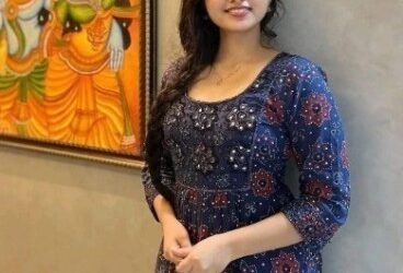 Quick￣Call Girls In INA Colony Delhi《9711881147》 Booking Escorts