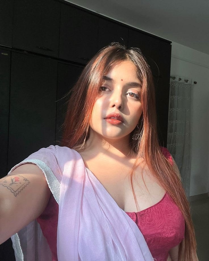 Call Girls Shahdara ☎ 9643900018 ‍♂️ दिल्ली Escorts Service